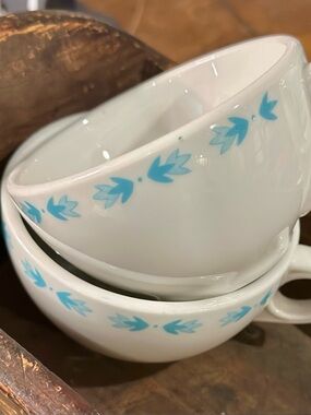 Vintage Shenango China Cups Blue Leaf Restaurant Ware